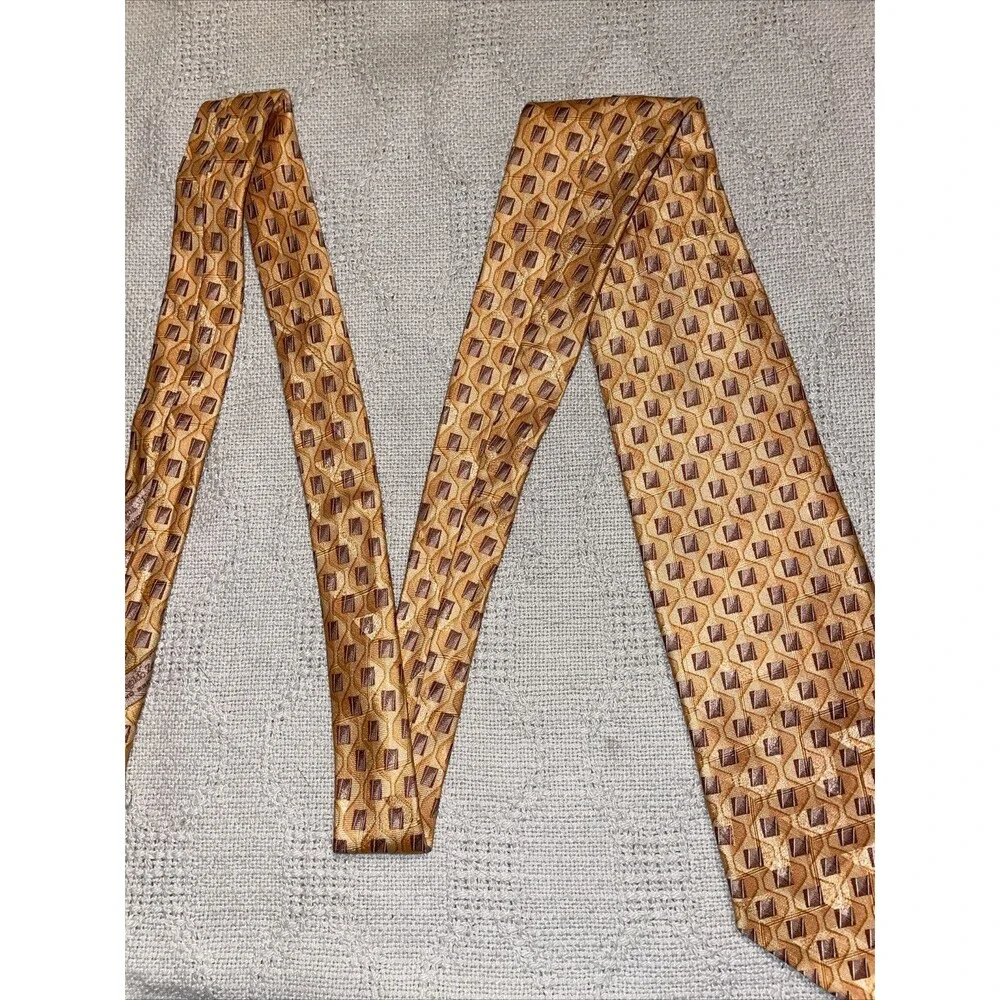 Ermenegildo Zegna Men’s Dress Tie Size 57” 3.5” Yellow Geometric Business Formal